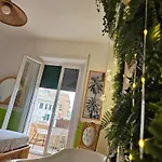 12 V Itali 3* Rome